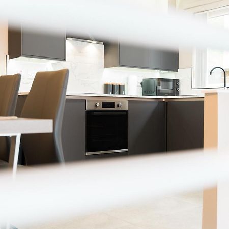 Bayview Apartments Ballygally  外观 照片