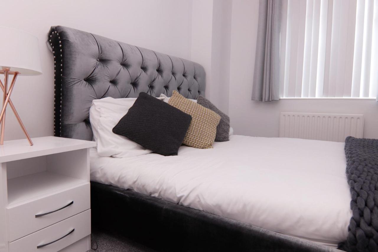 Bayview Apartments Ballygally  外观 照片