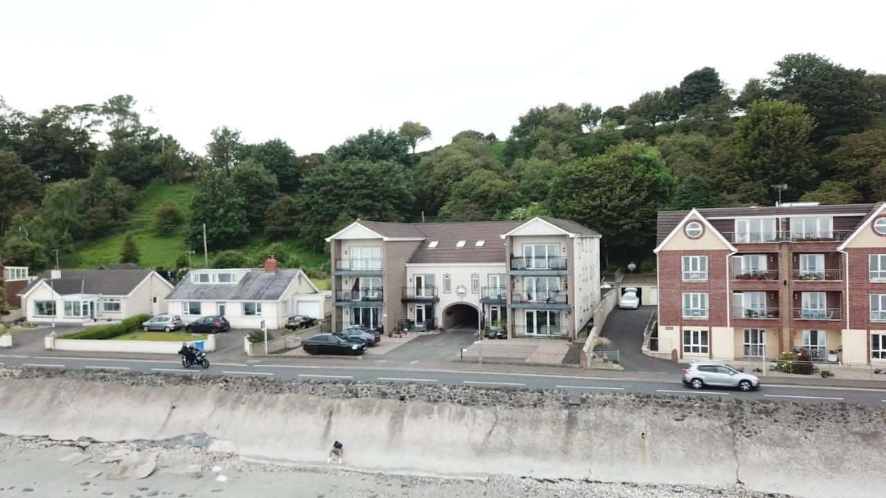 Bayview Apartments Ballygally  外观 照片
