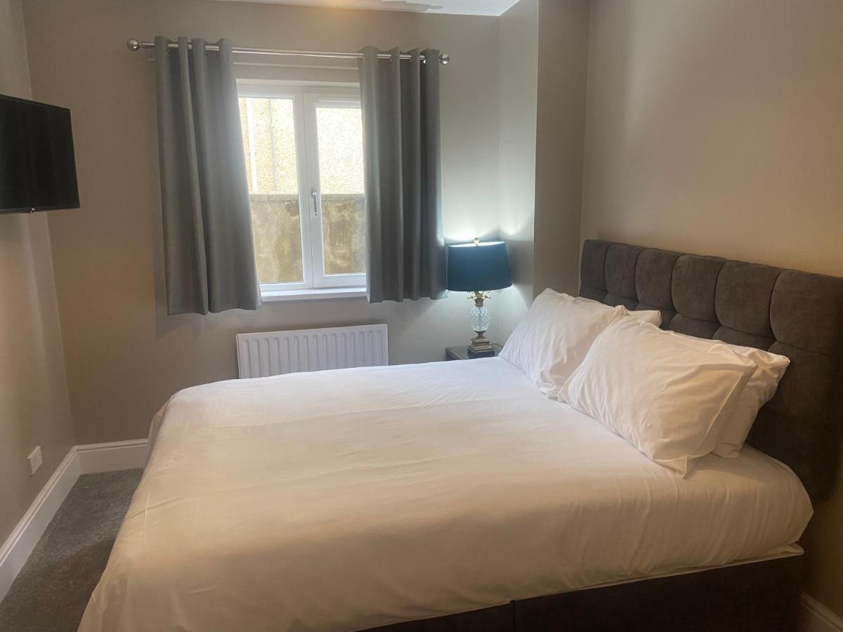 Bayview Apartments Ballygally  外观 照片
