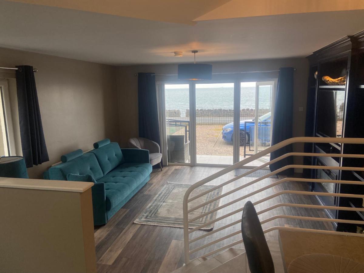 Bayview Apartments Ballygally  外观 照片