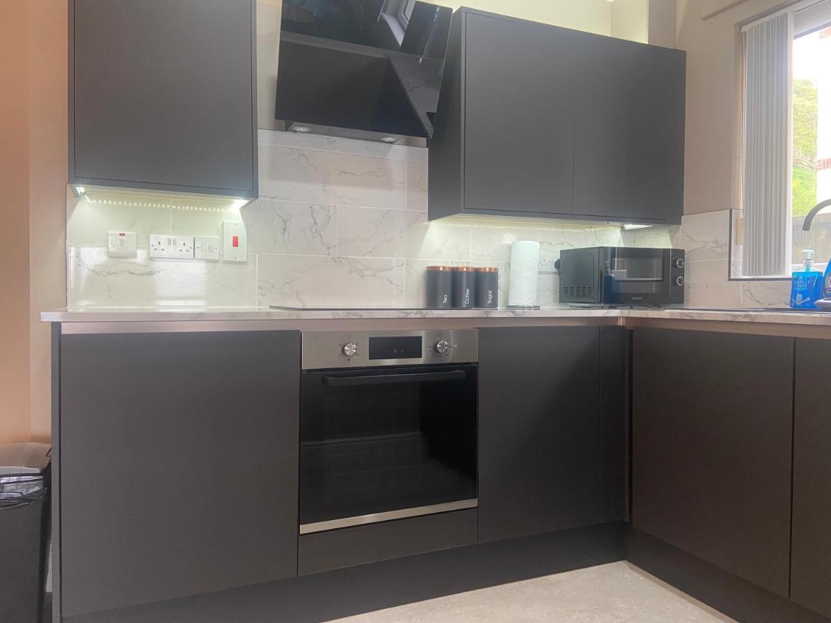 Bayview Apartments Ballygally  外观 照片