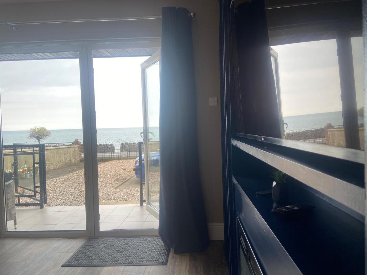 Bayview Apartments Ballygally  外观 照片