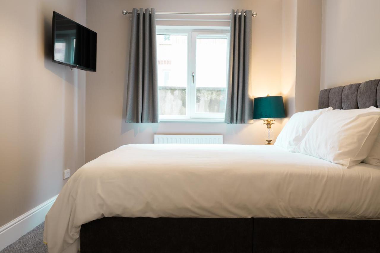 Bayview Apartments Ballygally  外观 照片