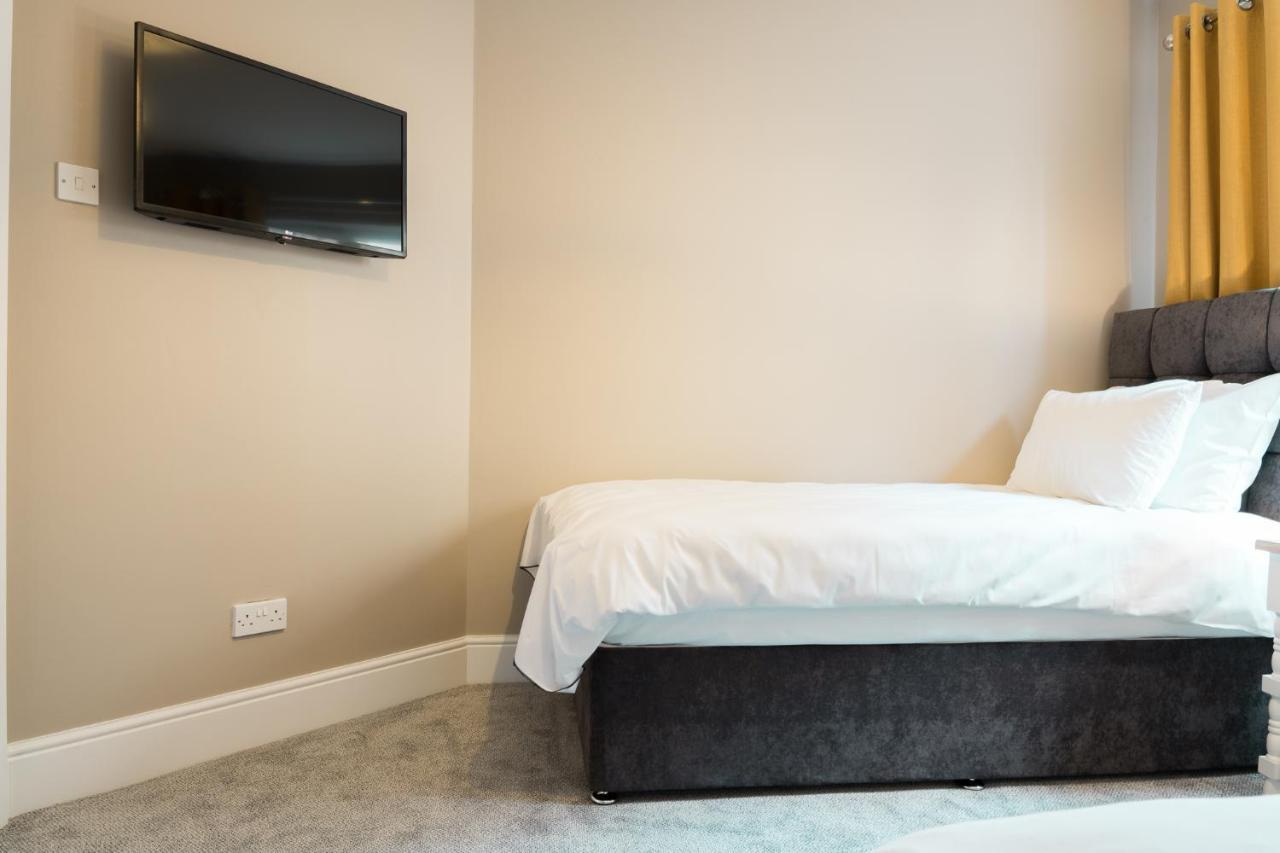 Bayview Apartments Ballygally  外观 照片