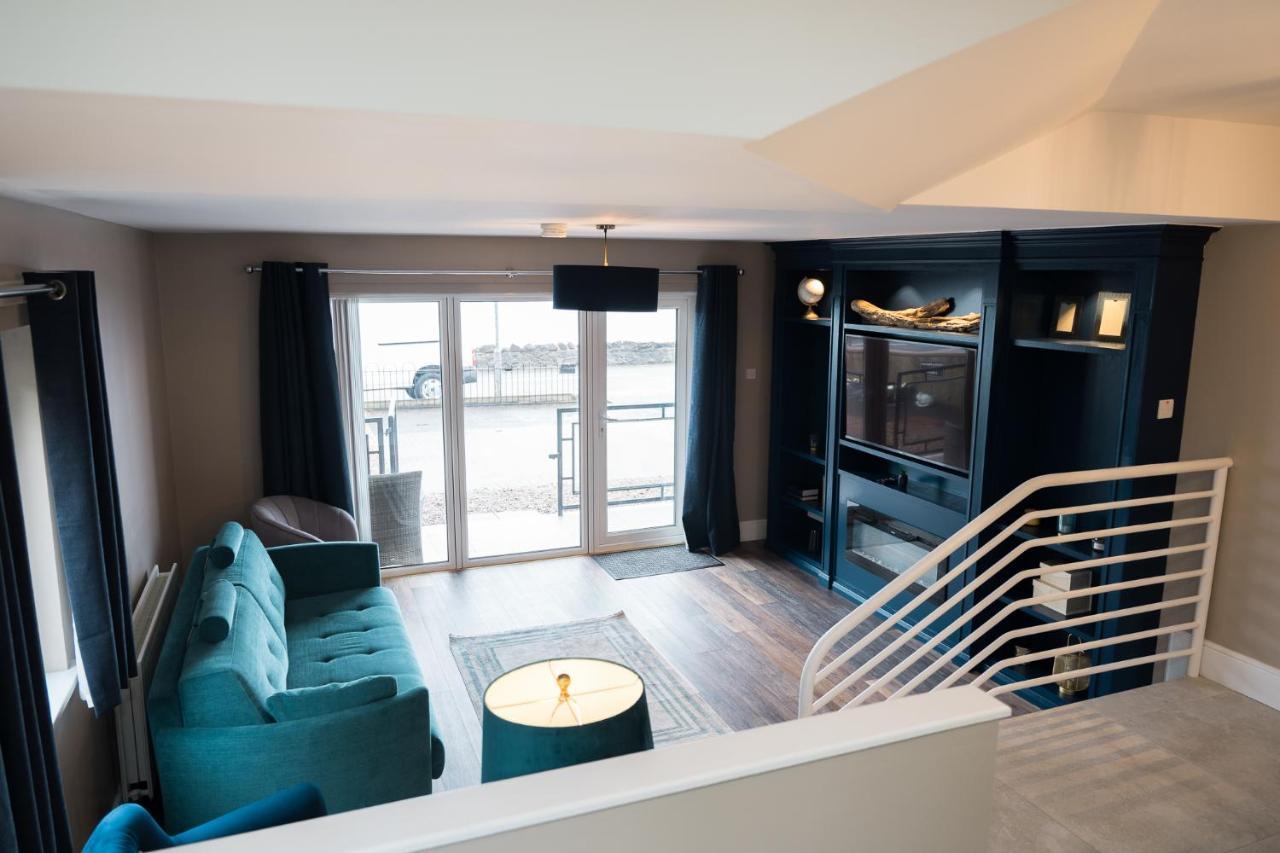 Bayview Apartments Ballygally  外观 照片